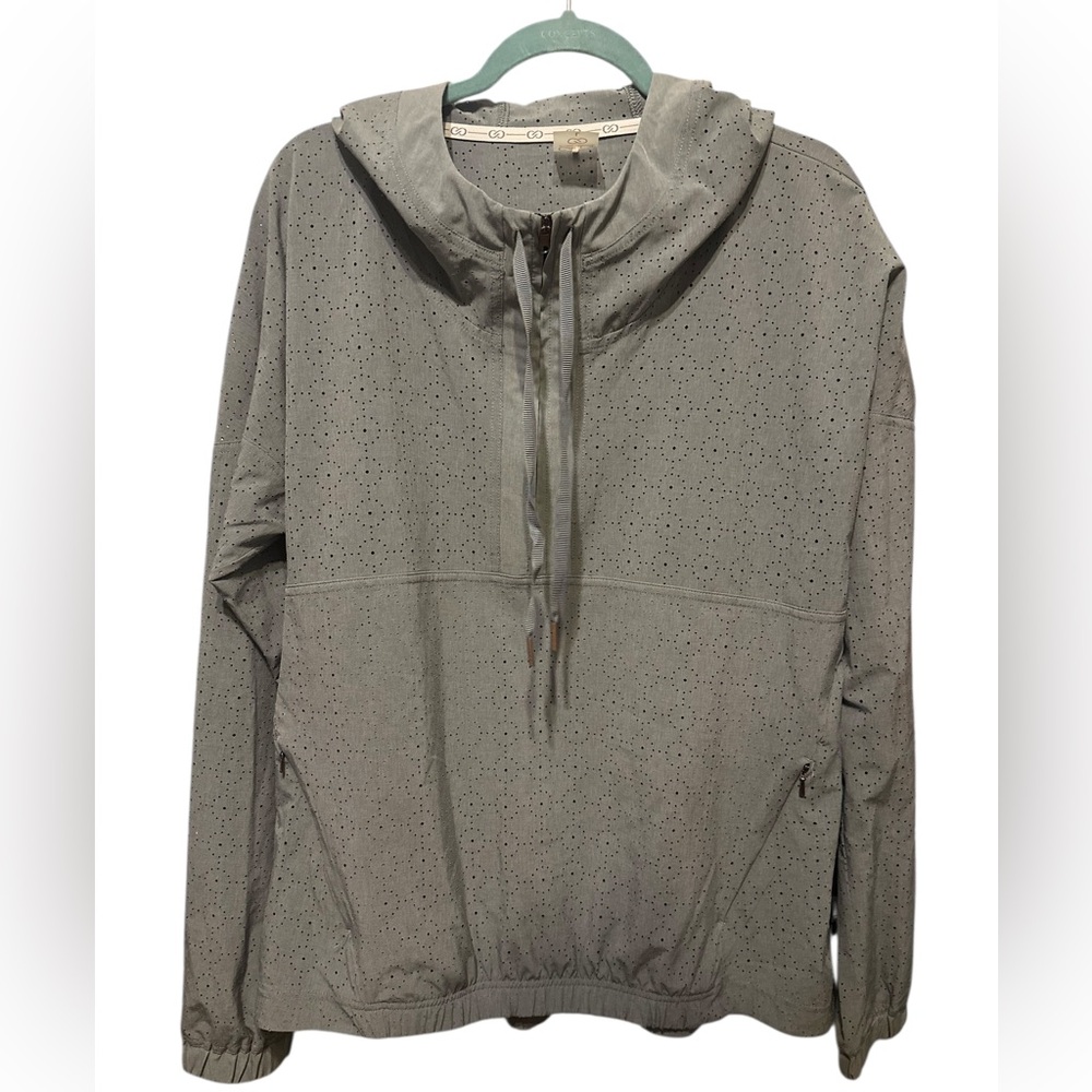 CALIA by Carrie Underwood - Anywhere Perforated Half Zip Jacket in Gray - Size L